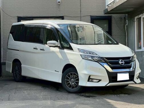 日産 セレナ